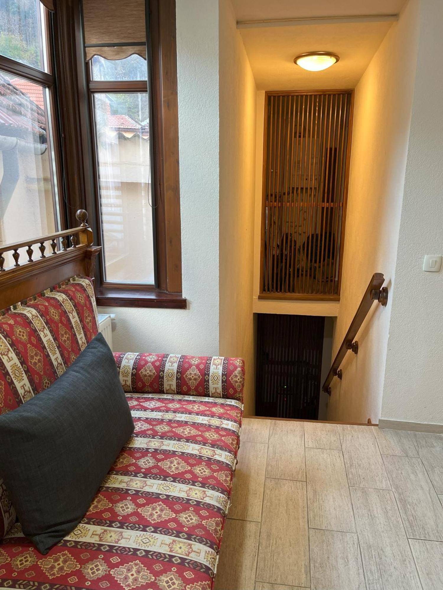 Cozy Apartment Braşov Buitenkant foto