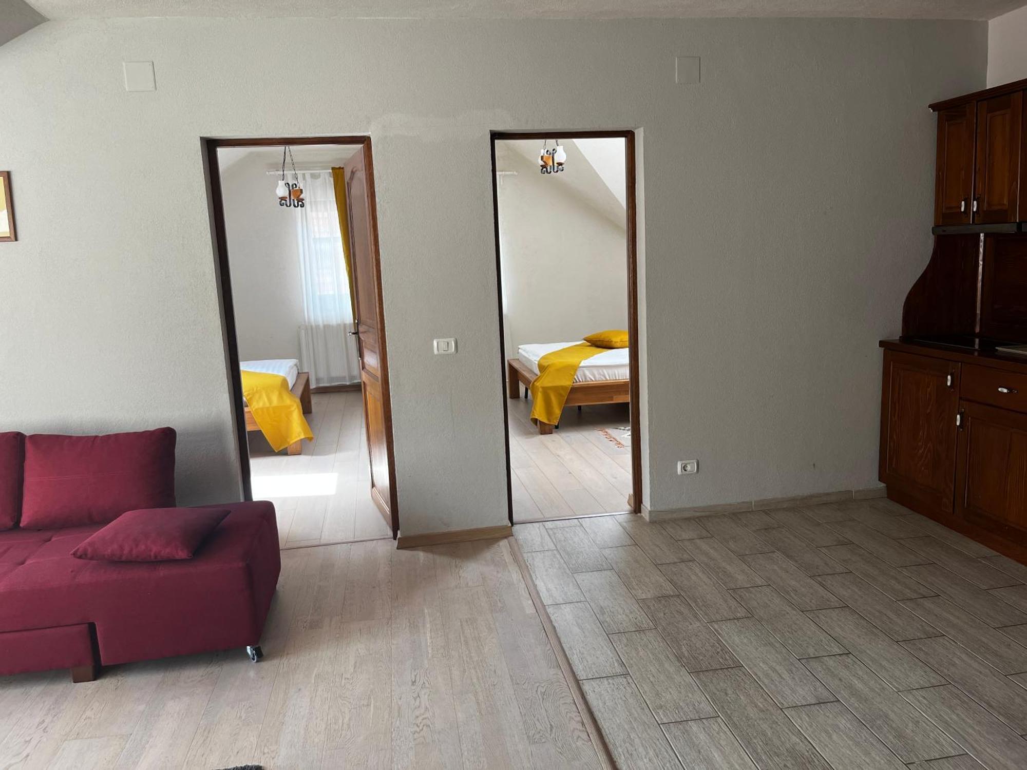 Cozy Apartment Braşov Buitenkant foto
