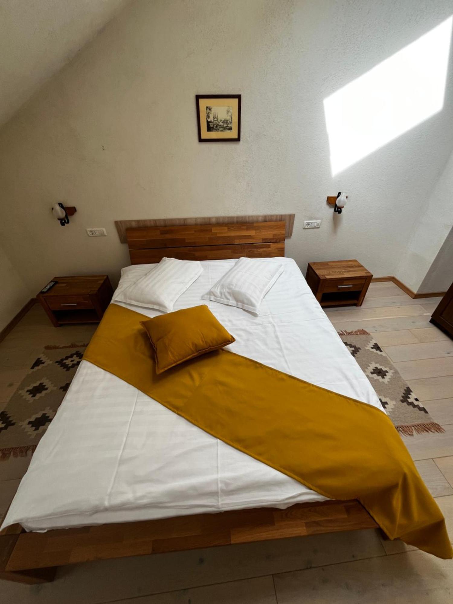 Cozy Apartment Braşov Buitenkant foto