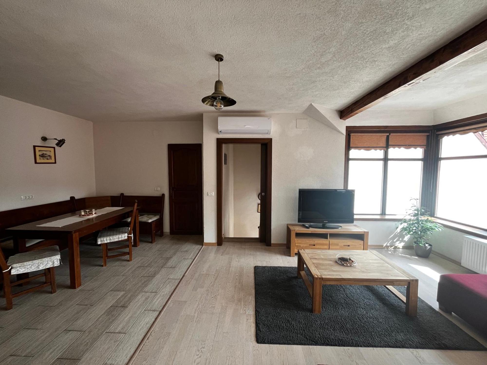 Cozy Apartment Braşov Buitenkant foto