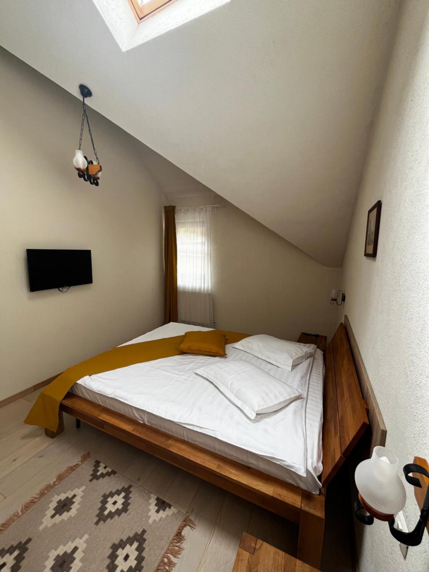 Cozy Apartment Braşov Buitenkant foto